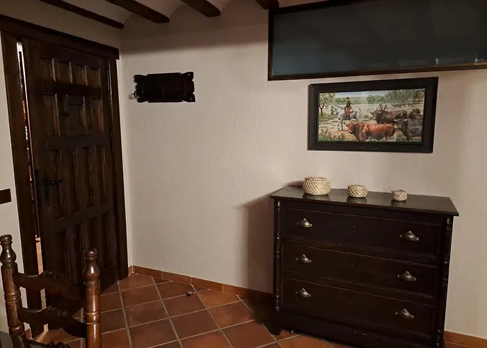 Casa Rural La Bodega, Ofrece Cata De Vino Gratis