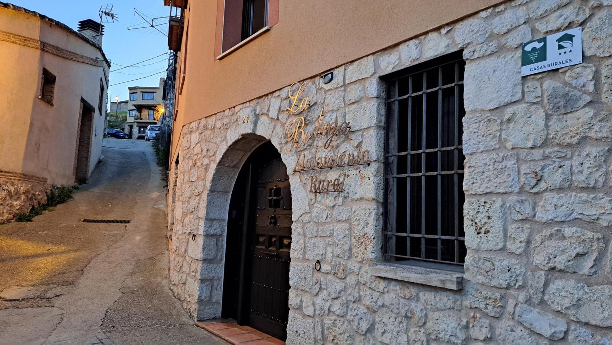 La Bodega, Ofrece Cata De Vino Gratis Horche